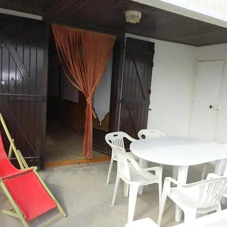 A Gruissan, 3 Chambres, Pres De La - Fr-1-784-38